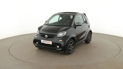 Gebraucht Smart ForTwo Cabrio Basis 71 PS (52 kW) 2017 Schwarz Cabrio