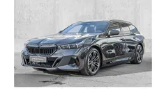 Grau Neu 2025 BMW 530e M Sport Kombi | 66.990 € (Fairer Preis)