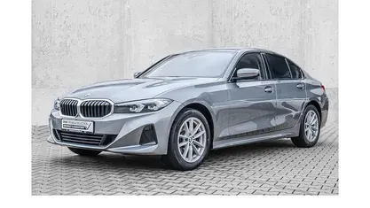Gebraucht BMW 318 150 PS (110 kW) 2023 Limousine