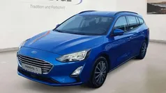 Blau Gebraucht 2021 Ford Focus Trend Kombi | 15.770 € (Fairer Preis)