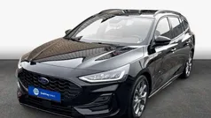Agate black metallic Gebraucht 2024 Ford Focus ST-Line Kombi | 27.550 € (Fairer Preis)