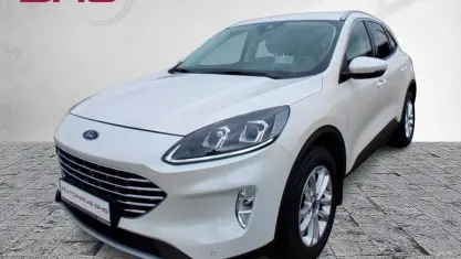 Gebraucht Ford Kuga Titanium 150 PS (110 kW) 2021 Weiß SUV