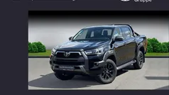 Tiefschwarz mica metallic Gebraucht 2023 Toyota HiLux Basis Abholung | 51.490 € (Etwas zu teuer)
