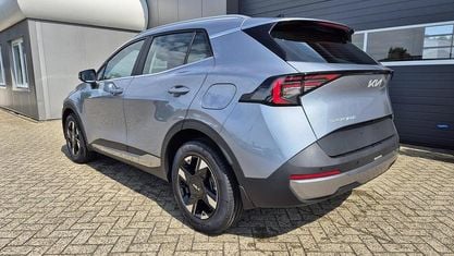 Uusi Kia Sportage Vision 150 HP (110 kW) 2025 Hopea Katumaasturi