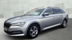 Silber Gebraucht 2022 Skoda Superb Ambition Kombi | 25.380 € (Fairer Preis)