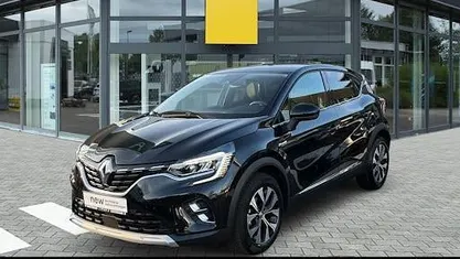 Black pearlschwarz (schwarz) Gebraucht 2024 Renault Captur Techno SUV | 23.990 € (Fairer Preis)