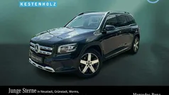 Lack kosmosschwarz Gebraucht 2022 Mercedes GLB200 Progressive SUV | 37.790 € (Etwas zu teuer)