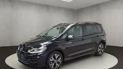 Neu VW Touran 150 PS (110 kW) 2026 Grenadillschwarz metallic Van / Kleinbus