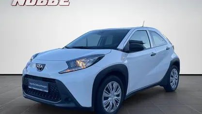 Gebraucht Toyota Aygo X 72 PS (52 kW) 2022 Weiß SUV
