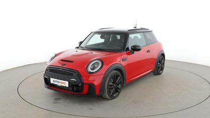 Używany Mini John Cooper Works 2023 Czerwony Hatchback