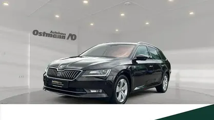 Magneticbraun metallic Gebraucht 2016 Skoda Superb Style Kombi | 15.980 € (Fairer Preis)
