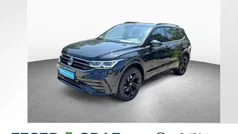 Deep black perleffekt Gebraucht 2024 VW Tiguan Allspace R-line SUV | 45.250 € (Fairer Preis)