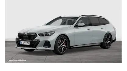 Gebraucht BMW 540 M Sport 303 PS (222 kW) 2025 Grau Kombi