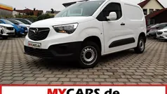 Weiß Gebraucht 2021 Opel Combo Edition Van / Kleinbus | 8.999 € (Fairer Preis)