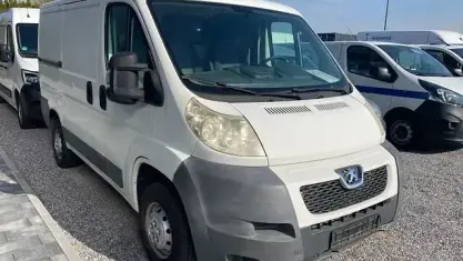 Käytetty Peugeot Boxer 120 HP (88 kW) 2010 Valkoinen Van