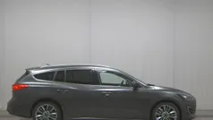 Grau Gebraucht 2019 Ford Focus Vignale Kombi | 12.980 € (Guter Preis)