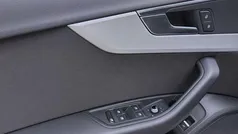 Weiss Gebraucht 2023 Audi A4 Advanced Kombi | 31.750 € (Fairer Preis)