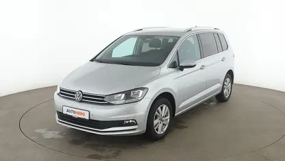 Grau Gebraucht 2020 VW Touran Highline Van / Kleinbus | 26.510 € (Superpreis)
