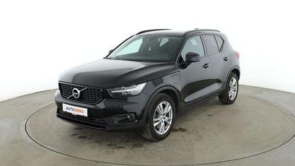 Käytetty Volvo XC40 R-Design 82 HP (60 kW) 2021 Musta Katumaasturi