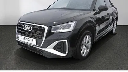 Gebraucht Audi Q2 S-Line 150 PS (110 kW) 2023 Mythosschwarz SUV