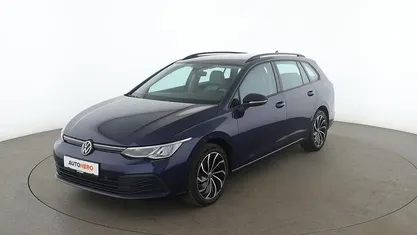 Blau Gebraucht 2022 VW Golf VIII Life Kombi | 21.620 € (Fairer Preis)