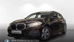 Schwarz ii Gebraucht 2021 BMW 118 Advantage Kleinwagen | 19.908 € (Fairer Preis)