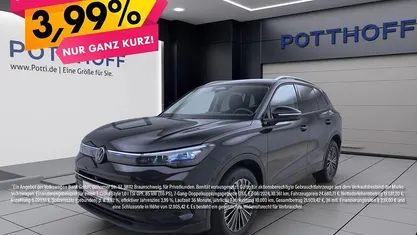 Gebraucht VW Tiguan Goal 150 PS (110 kW) 2025 Schwarz SUV