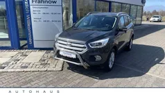 Magneticgrau (metallic) (grau) Gebraucht 2017 Ford Kuga Titanium SUV | 16.485 € (Fairer Preis)