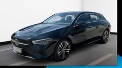 Gebraucht 2025 Mercedes CLA200 Shooting Brake Progressive Kombi | 33.470 € (Fairer Preis)