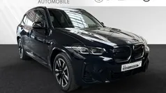 Schwarz Gebraucht 2022 BMW iX3 Shadowline SUV | 39.490 € (Fairer Preis)