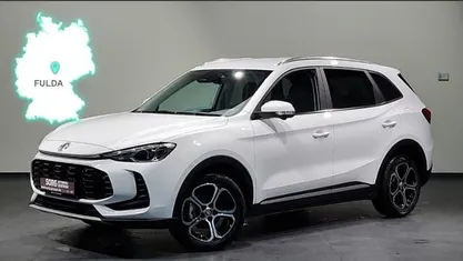 Weiß, dover white Neu 2025 MG ZS Comfort Limousine | 19.500 € (Guter Preis)