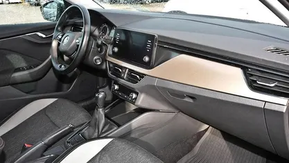 Gebraucht Skoda Scala Style 116 PS (85 kW) 2020 Grau Kleinwagen