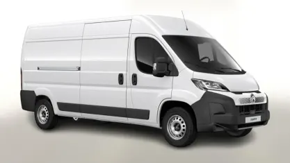 Neu Citroën Jumper 140 PS (102 kW) 2026 Eisweiß Van / Kleinbus