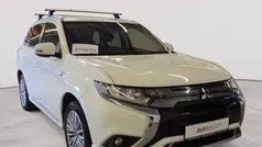 Gebraucht 2020 Mitsubishi Outlander P-HEV Diamant Edition SUV | 19.990 € (Fairer Preis)