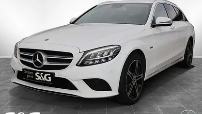 Unilack polarweiß Gebraucht 2020 Mercedes C300e Avantgarde Kombi | 27.790 € (Fairer Preis)