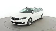 Weiß Gebraucht 2020 Skoda Octavia Tour Kombi | 17.090 € (Superpreis)