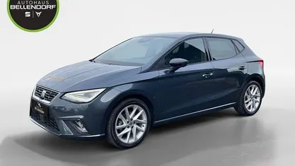 Grau Gebraucht 2023 Seat Ibiza FR Limousine | 18.470 € (Fairer Preis)
