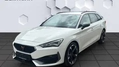 Weiss Gebraucht 2022 Cupra Leon Kombi | 25.533 € (Guter Preis)