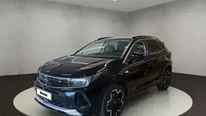 Gebraucht Opel Grandland X Elegance 131 PS (96 kW) 2023 Diamant schwarz (m2) SUV