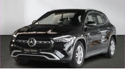 Gebraucht Mercedes GLA200 Advanced 163 PS (119 kW) 2025 Unilack nachtschwarz SUV