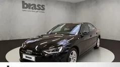 Mythosschwarz metallic Gebraucht 2024 Audi A4 Advanced Limousine | 33.600 € (Fairer Preis)