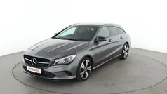 Grau Gebraucht 2019 Mercedes CLA220 Shooting Brake Urban Kombi | 20.880 € (Guter Preis)