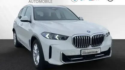 Gebraucht BMW X5 Sport Line 489 PS (359 kW) 2025 Alpinweiss SUV