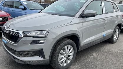 Nouvelle Skoda Karoq Selection 150 ch (110 kW) 2025 Gris SUV
