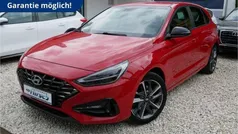 Rot Gebraucht 2021 Hyundai i30 Edition 30+ Limousine | 14.400 € (Fairer Preis)