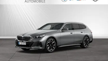 Gebraucht BMW 540 M Sport 286 PS (210 kW) 2024 Bmw individual frozen pure grey Kombi