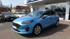 Blau Gebraucht 2022 Ford Fiesta Titanium Kleinwagen | 15.490 € (Guter Preis)