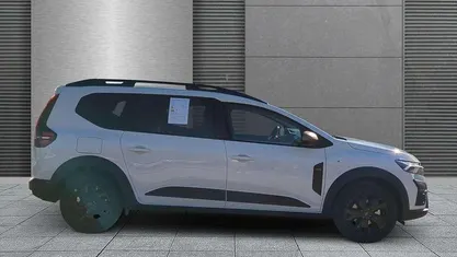 Artkisweiß Neu 2025 Dacia Jogger Extreme Van / Kleinbus | 21.790 € (Fairer Preis)