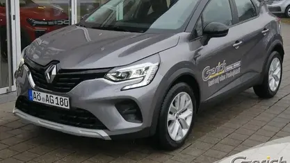 Stahlgrau metallic/dach in blackpearlschwarz Gebraucht 2023 Renault Captur Equilibre SUV | 17.490 € (Fairer Preis)