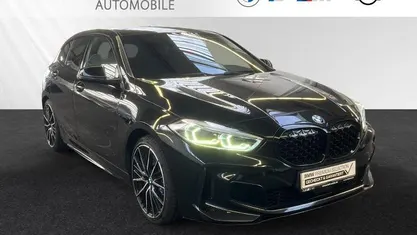 Saphirschwarz metallic Gebraucht 2020 BMW M135 Performance Kleinwagen | 28.990 € (Guter Preis)